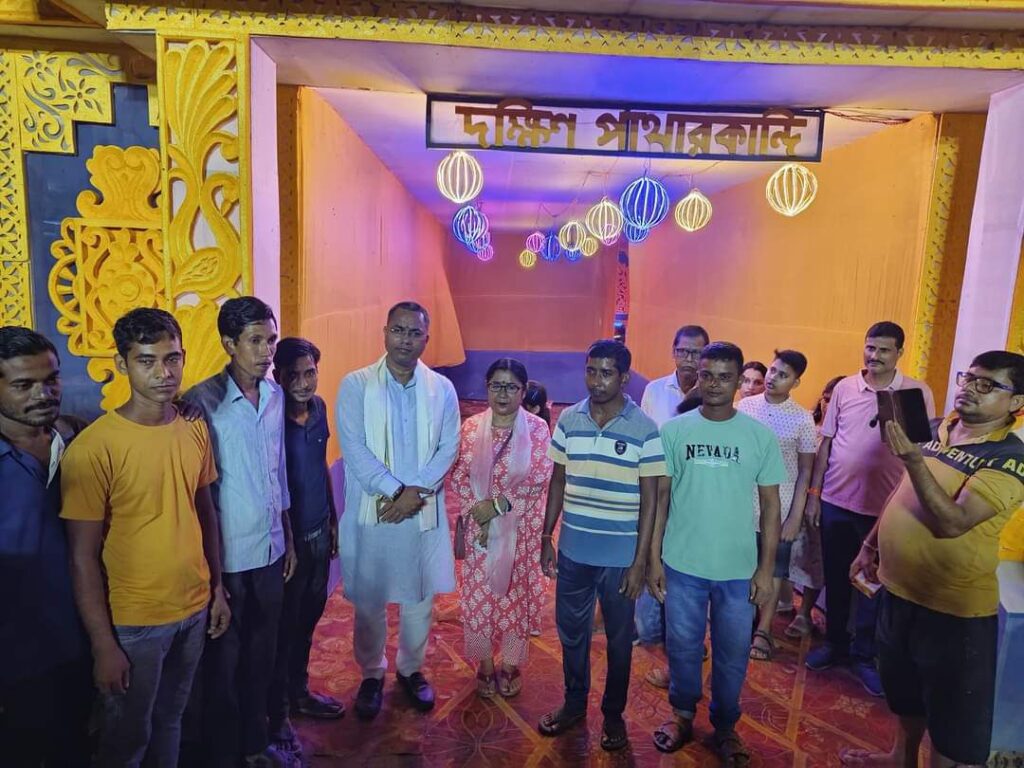 দক্ষিণ পাথারকান্দি ও বাজারিছড়ায় পূজা মণ্ডপ উদ্বোধন কৃষ্ণেন্দুর দক্ষিণ পাথারকান্দি ও বাজারিছড়ায় পূজা মণ্ডপ উদ্বোধন কৃষ্ণেন্দুর