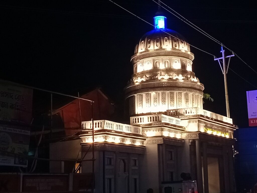 দুর্গাপূজায় শিলচর শহরে কোথায় কী জেনে নিন দুর্গাপূজায় শিলচর শহরে কোথায় কী জেনে নিন