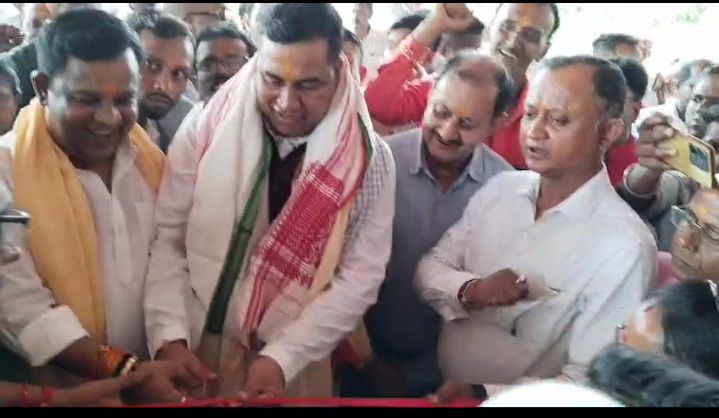 করিমগঞ্জে দু'টি সম জেলা কার্যালয়ের উদ্বোধন মন্ত্রী জয়ন্তর করিমগঞ্জে দু'টি সম জেলা কার্যালয়ের উদ্বোধন মন্ত্রী জয়ন্তর