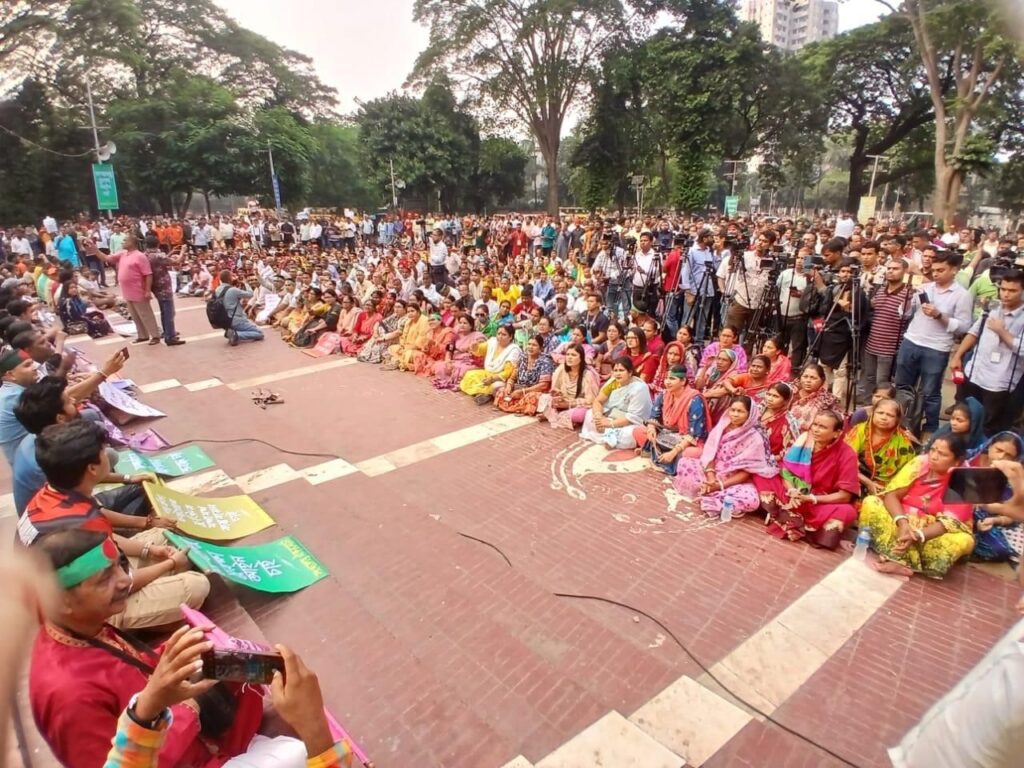 কেন্দ্রীয় শহিদ মিনারে সংখ্যালঘু ঐক্যমোর্চার বিশাল গণসমাবেশ কেন্দ্রীয় শহিদ মিনারে সংখ্যালঘু ঐক্যমোর্চার বিশাল গণসমাবেশ