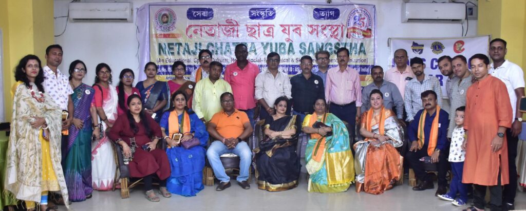 নেতাজি ছাত্র যুব সংস্থার জয়িতা ভট্টাচার্য স্মৃতি সেরা কালীপূজা কমিটি পুরস্কার রাধামাধবনগরে নেতাজি ছাত্র যুব সংস্থার জয়িতা ভট্টাচার্য স্মৃতি সেরা কালীপূজা কমিটি পুরস্কার রাধামাধবনগরে