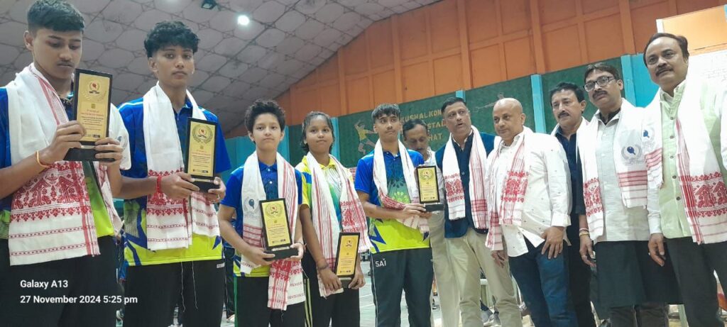 আন্তঃজেলা টিটিতে সংবর্ধিত দিবিজারা আন্তঃজেলা টিটিতে সংবর্ধিত দিবিজারা