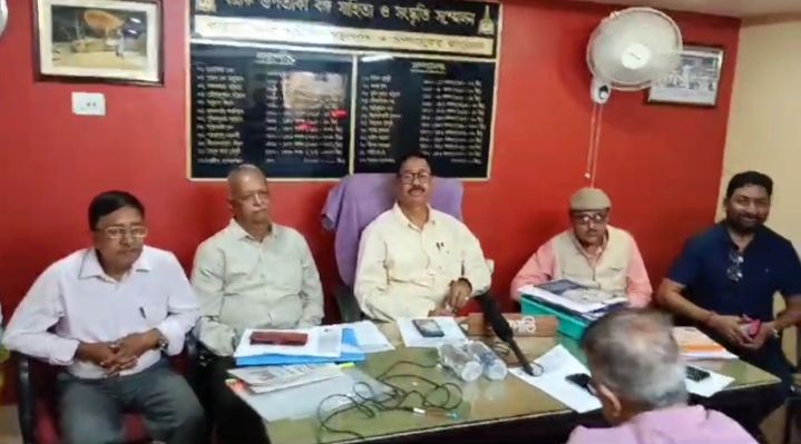 অসমে বসবাসকারী প্রত্যেক বাঙালিই ভূমিপুত্র : বরাকবঙ্গ অসমে বসবাসকারী প্রত্যেক বাঙালিই ভূমিপুত্র : বরাকবঙ্গ