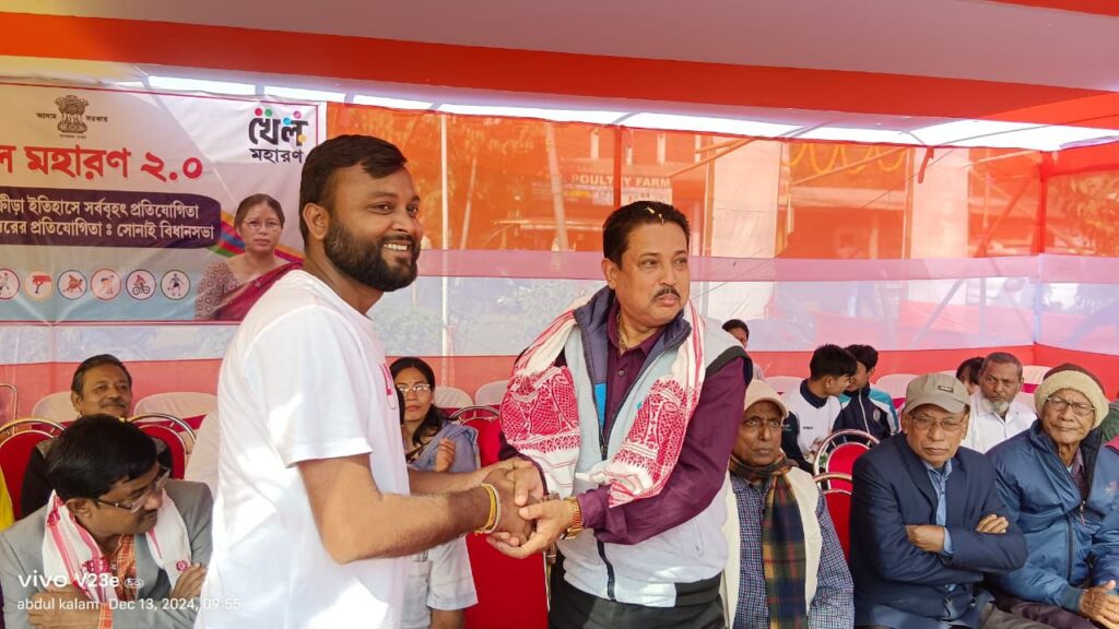 প্রতিভাবান খেলোয়াড় বের করতে এই উদ্যোগ সরকারের : নীহাররঞ্জন প্রতিভাবান খেলোয়াড় বের করতে এই উদ্যোগ সরকারের : নীহাররঞ্জন