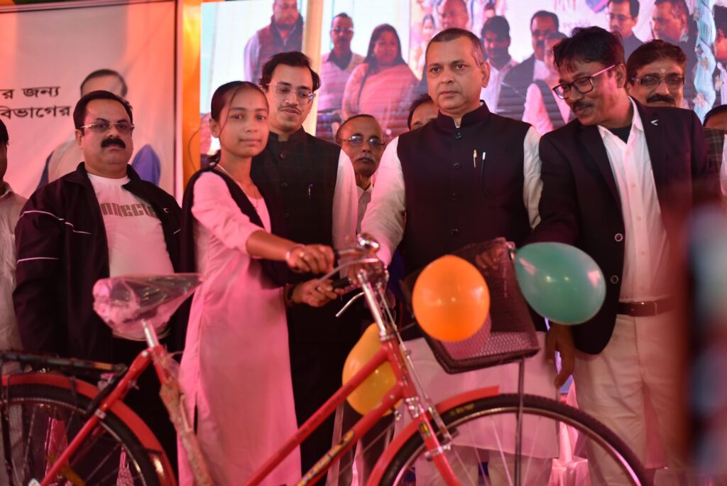 বরাকের উন্নয়নে সবাইকে নিয়ে রোডম্যাপ তৈরি করা হবে : কৌশিক বরাকের উন্নয়নে সবাইকে নিয়ে রোডম্যাপ তৈরি করা হবে : কৌশিক