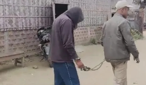 শিক্ষিকাকে প্রাণনাশের চেষ্টা, ধৃত শিক্ষক শিক্ষিকাকে প্রাণনাশের চেষ্টা, ধৃত শিক্ষক