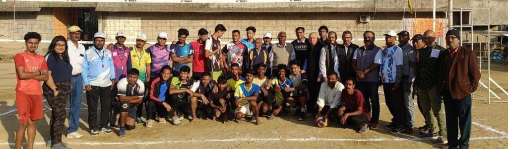 টাউন ক্লাব ভলিবলে চ্যাম্পিয়ন আয়নাখাল, রানার্স শ্রীকোণা টাউন ক্লাব ভলিবলে চ্যাম্পিয়ন আয়নাখাল, রানার্স শ্রীকোণা