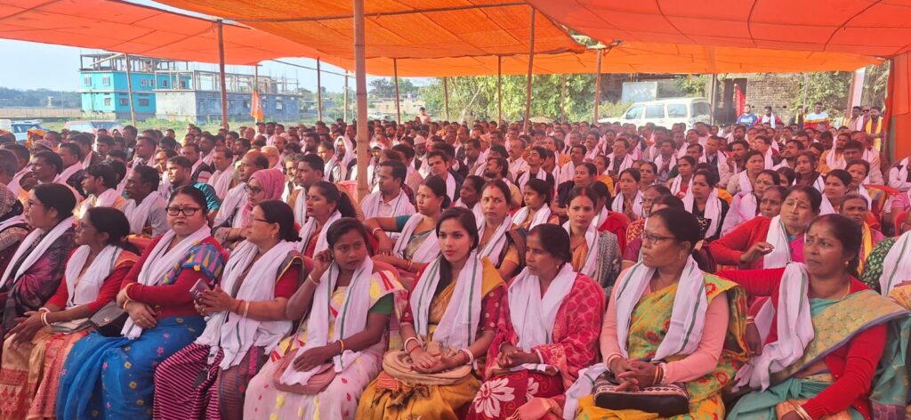 রাজ্যের যুবকরাই বেকারদের কর্ম সংস্থানের ব্যবস্থা করে দেবে : কৃষ্ণেন্দু রাজ্যের যুবকরাই বেকারদের কর্ম সংস্থানের ব্যবস্থা করে দেবে : কৃষ্ণেন্দু