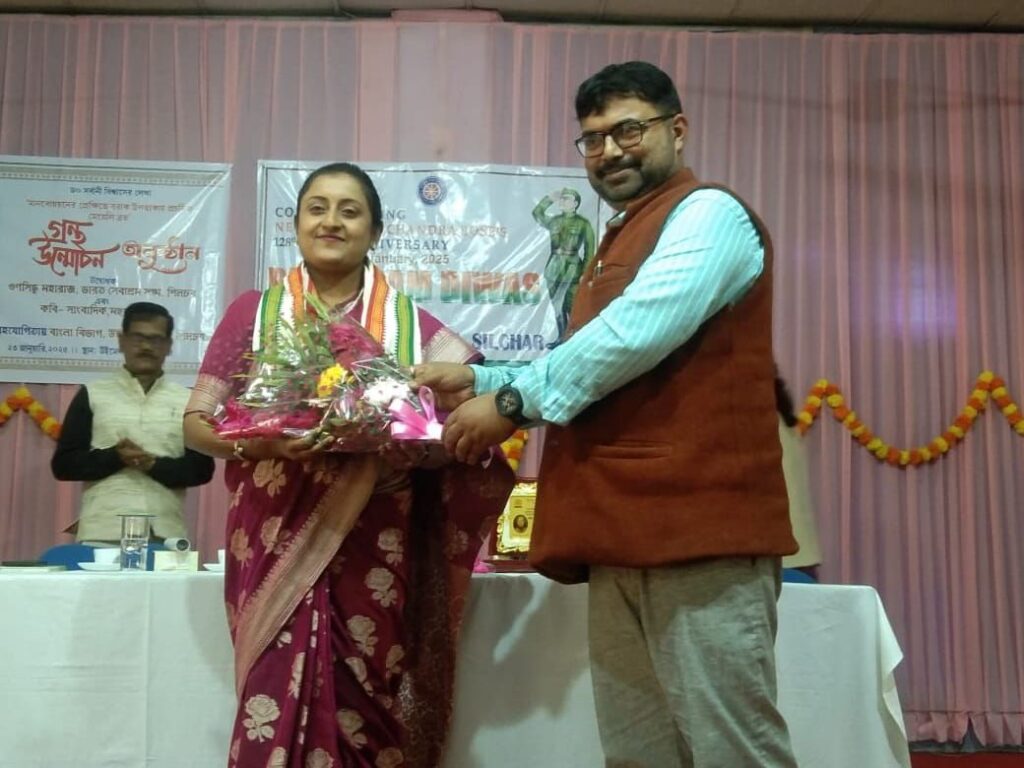 প্রতিভার বিকাশে পরিপূরক হচ্ছে যোগাভ্যাস : অধ্যক্ষ ড. সুজিত প্রতিভার বিকাশে পরিপূরক হচ্ছে যোগাভ্যাস : অধ্যক্ষ ড. সুজিত