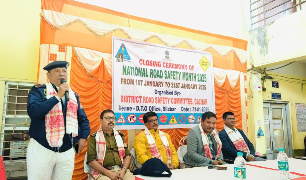 সড়ক নিরাপত্তা মাসব্যাপী কর্মসূচীর শেষদিনে বাইক র্যালি শিলচরে সড়ক নিরাপত্তা মাসব্যাপী কর্মসূচীর শেষদিনে বাইক র্যালি শিলচরে