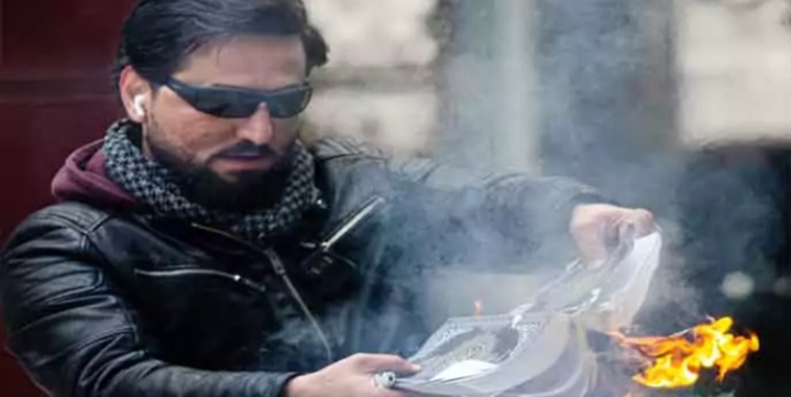 সুইডেনে কোরান পোড়ানোর ঘটনায় বিতর্কিত মোমিকাকে গুলি করে হত্যা সুইডেনে কোরান পোড়ানোর ঘটনায় বিতর্কিত মোমিকাকে গুলি করে হত্যা