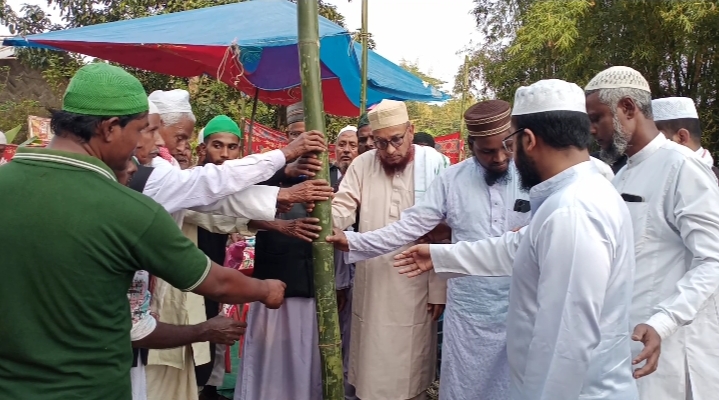 সোনাবাড়িঘাট কোণাগ্রামে নয়া মসজিদের ভিত্তিপ্রস্তর স্থাপন বাগাডহরীর সোনাবাড়িঘাট কোণাগ্রামে নয়া মসজিদের ভিত্তিপ্রস্তর স্থাপন বাগাডহরীর