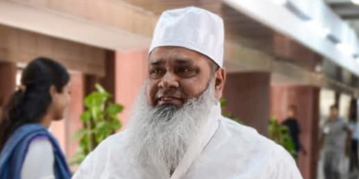 অখিল গগৈয়ের স্ত্রী সুন্দরী, তরুণী, মিস ইন্ডিয়া মন্তব্যের পর ক্ষমা চাইলেন আজমল অখিল গগৈয়ের স্ত্রী সুন্দরী, তরুণী, মিস ইন্ডিয়া মন্তব্যের পর ক্ষমা চাইলেন আজমল