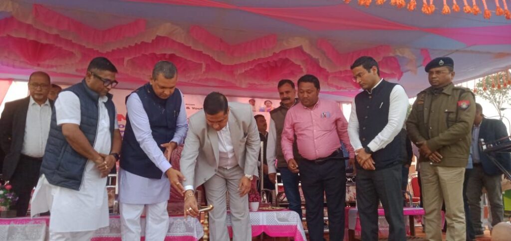 মুখ্যমন্ত্রীর দূরদর্শী নেতৃত্বে রাজ্যে ক্রীড়া ক্ষেত্রে বিপ্লব : মন্ত্ৰী জয়ন্ত মল্ল মুখ্যমন্ত্রীর দূরদর্শী নেতৃত্বে রাজ্যে ক্রীড়া ক্ষেত্রে বিপ্লব : মন্ত্ৰী জয়ন্ত মল্ল
