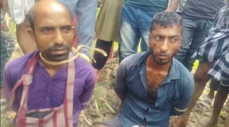 পাথারকান্দি লক্ষীপুরে ধৃত দুই বাংলাদেশি গরু চোর পাথারকান্দি লক্ষীপুরে ধৃত দুই বাংলাদেশি গরু চোর