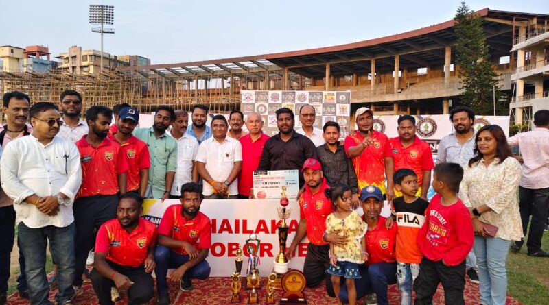 বাকস মিডিয়া ক্রিকেটে চ্যাম্পিয়ন হাইলাকান্দি খবর হিরোজ বাকস মিডিয়া ক্রিকেটে চ্যাম্পিয়ন হাইলাকান্দি খবর হিরোজ