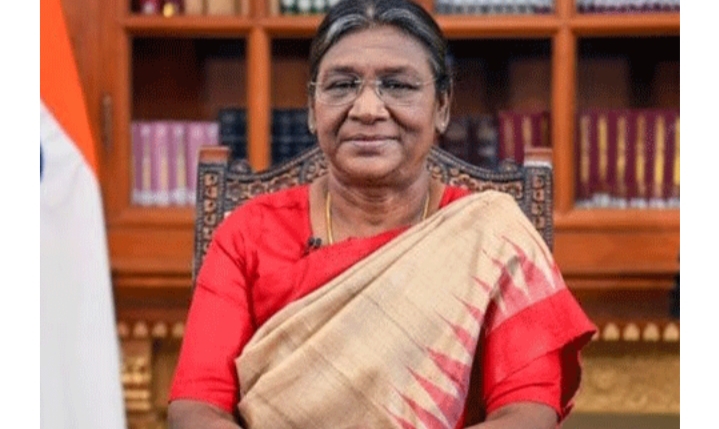 প্রায় তিন দশকে এই প্রথম ইউরোপের দুই দেশ সফরে রাষ্ট্রপতি প্রায় তিন দশকে এই প্রথম ইউরোপের দুই দেশ সফরে রাষ্ট্রপতি