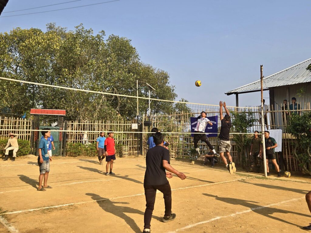 আসাম রাইফেলসের প্রীতি ভলিবল ম্যাচ আসাম রাইফেলসের প্রীতি ভলিবল ম্যাচ
