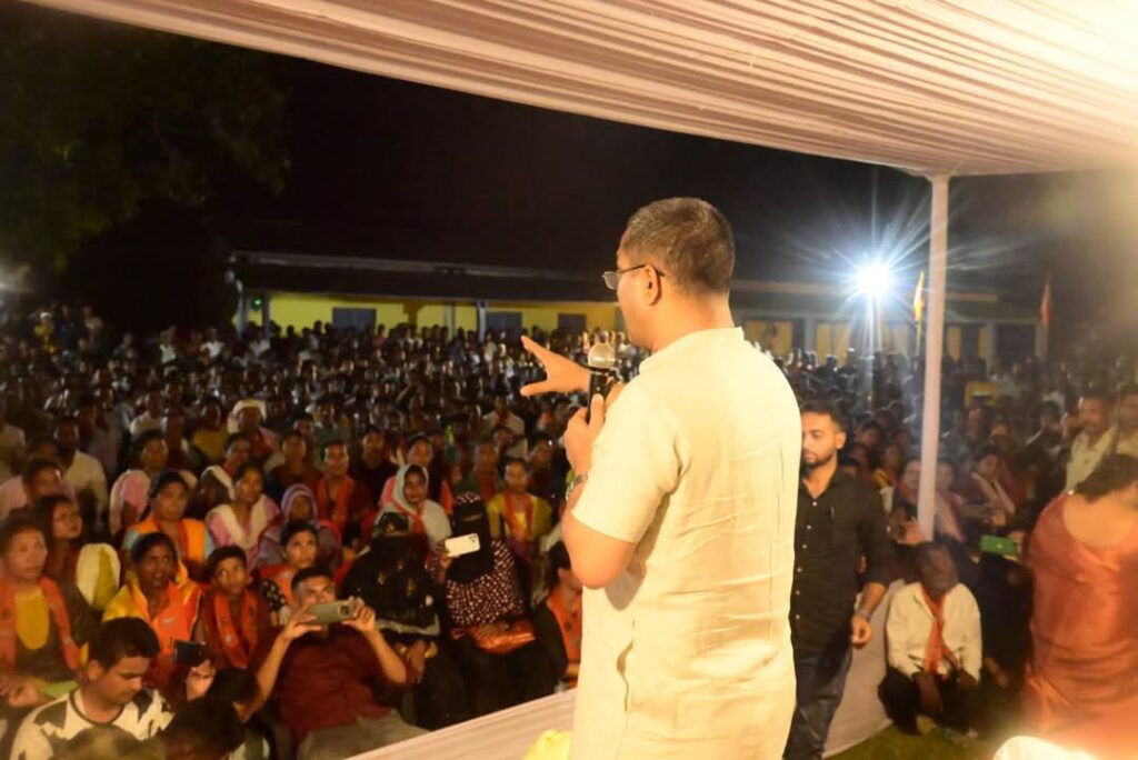 বিজেপির মূল মন্ত্র হল বিকাশ : মন্ত্রী কৃষ্ণেন্দু্ বিজেপির মূল মন্ত্র হল বিকাশ : মন্ত্রী কৃষ্ণেন্দু্
