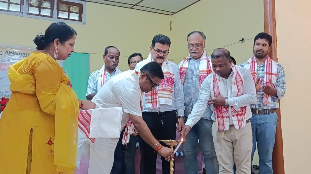 বিকশিত কৃষি সংকল্প অভিযানের সূচনা দীপায়ন চক্রবর্তীর বিকশিত কৃষি সংকল্প অভিযানের সূচনা দীপায়ন চক্রবর্তীর