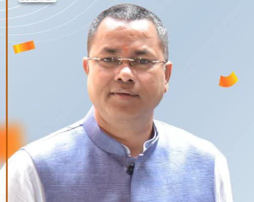 পাথারকান্দি যেন একসুরে বলছে আমাদের নেতা, আমাদের গর্ব কৃষ্ণেন্দু পাল পাথারকান্দি যেন একসুরে বলছে আমাদের নেতা, আমাদের গর্ব কৃষ্ণেন্দু পাল