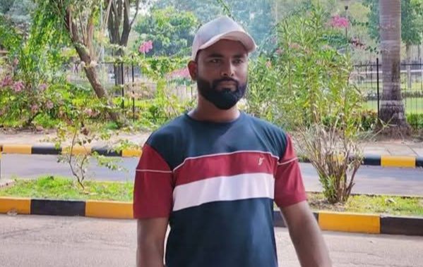 মেঙ্গালোরে কনটেইনার লরির ভয়ঙ্কর দুর্ঘটনায় পূর্ব সোনাইয়ের যুবকের মৃত্যু, আহত ১ মেঙ্গালোরে কনটেইনার লরির ভয়ঙ্কর দুর্ঘটনায় পূর্ব সোনাইয়ের যুবকের মৃত্যু, আহত ১