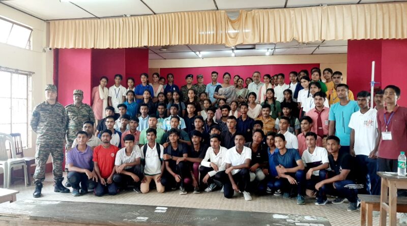 এনসিসি প্রথম ব্যাচ বাছাইয়ে ট্রেনিং রাধামাধব কলেজে