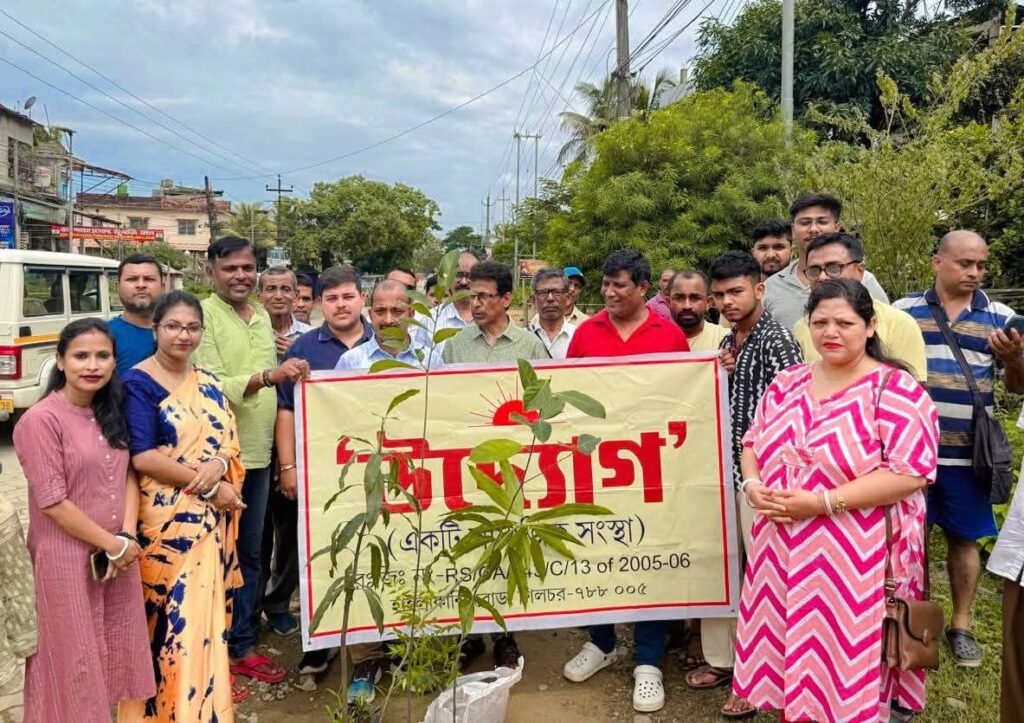 বিশ্ব পরিবেশ দিবসে 'উদ্যোগ' সামাজিক সংস্থার বৃক্ষরোপণ কর্মসূচী বিশ্ব পরিবেশ দিবসে 'উদ্যোগ' সামাজিক সংস্থার বৃক্ষরোপণ কর্মসূচী