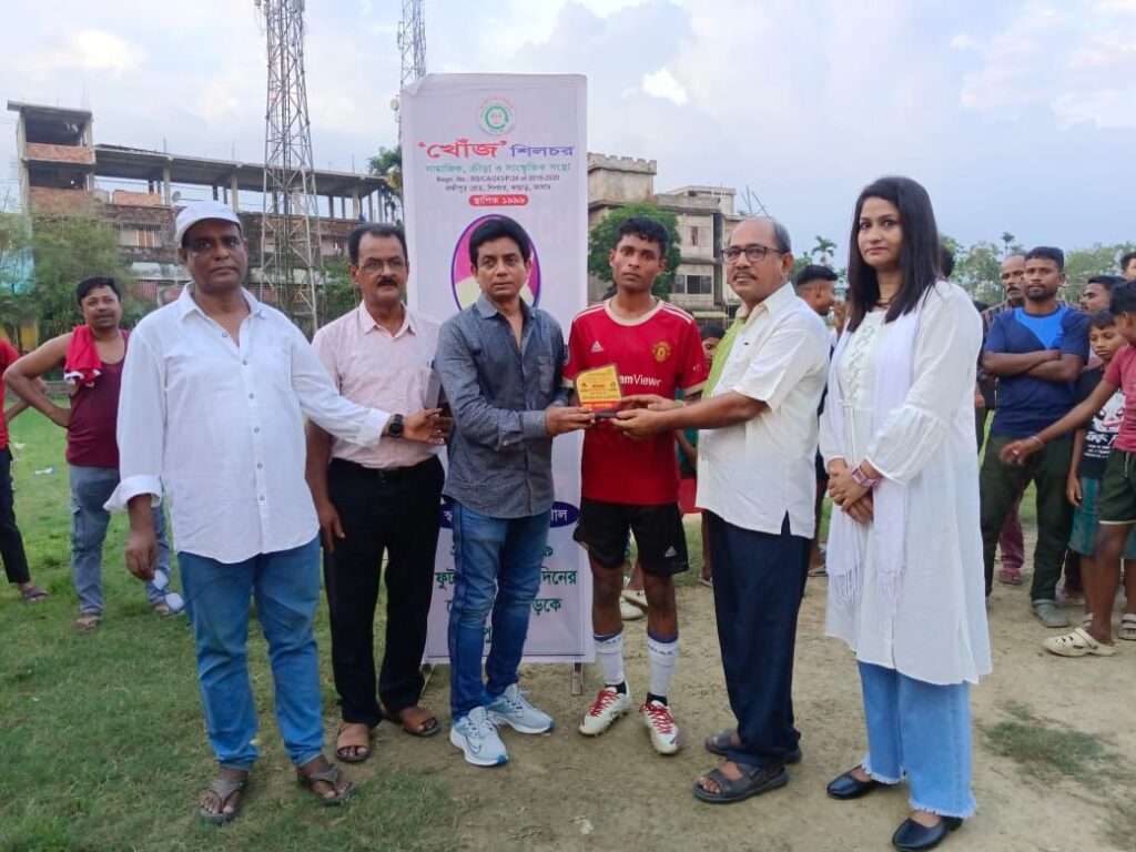 সোনাইয়ে শুরু খোঁজের ফুটবল আসর, উদ্বোধনী ম্যাচে জয়ী বনতারাপুর সোনাইয়ে শুরু খোঁজের ফুটবল আসর, উদ্বোধনী ম্যাচে জয়ী বনতারাপুর