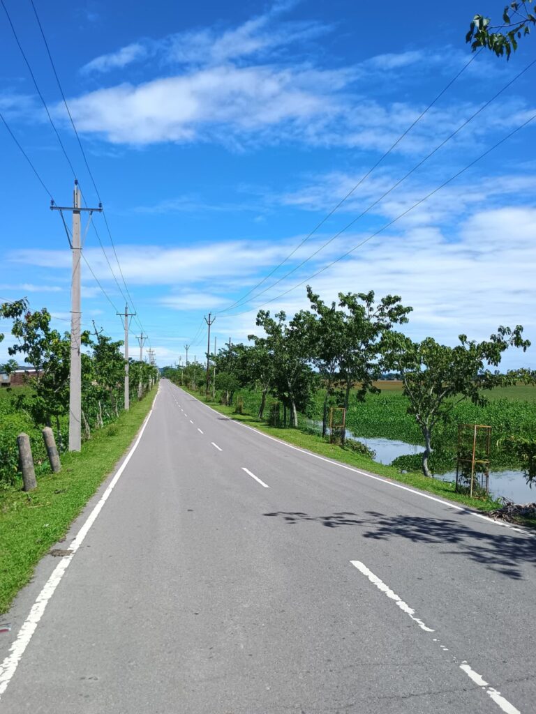 গ্রাম হোক বা শহর—অসহ্য তাপদাহে নাজেহাল সাধারণ মানুষ, বিদ্যুৎ বিভ্রাটে দুর্ভোগ আরও চরমে গ্রাম হোক বা শহর—অসহ্য তাপদাহে নাজেহাল সাধারণ মানুষ, বিদ্যুৎ বিভ্রাটে দুর্ভোগ আরও চরমে