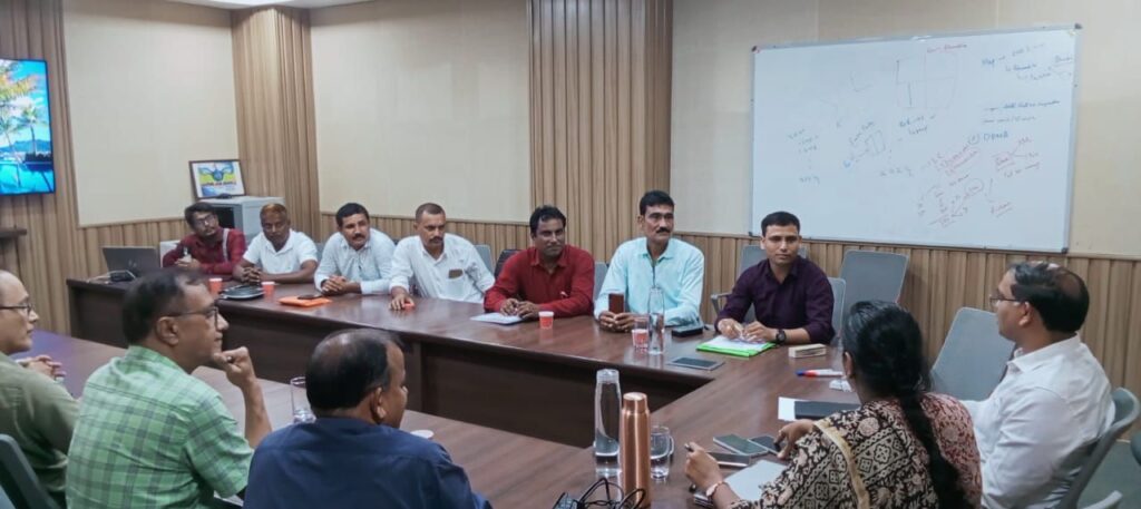 PHE অস্থায়ী কর্মচারী পরিষদের সঙ্গে উচ্চপর্যায়ের বৈঠক, কর্মীস্বার্থ নিয়ে গঠনমূলক আলোচনা PHE অস্থায়ী কর্মচারী পরিষদের সঙ্গে উচ্চপর্যায়ের বৈঠক, কর্মীস্বার্থ নিয়ে গঠনমূলক আলোচনা