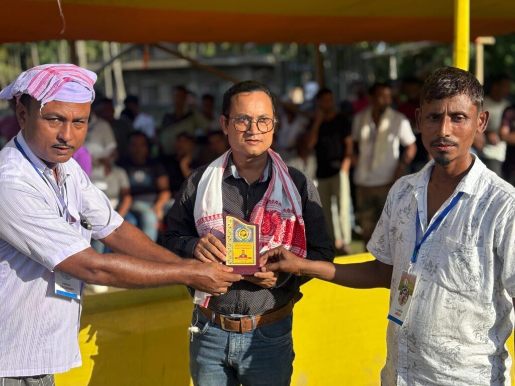 কাবুগঞ্জে ফাইনালে কাইদি, লালকার্ড ২ কাবুগঞ্জে ফাইনালে কাইদি, লালকার্ড ২