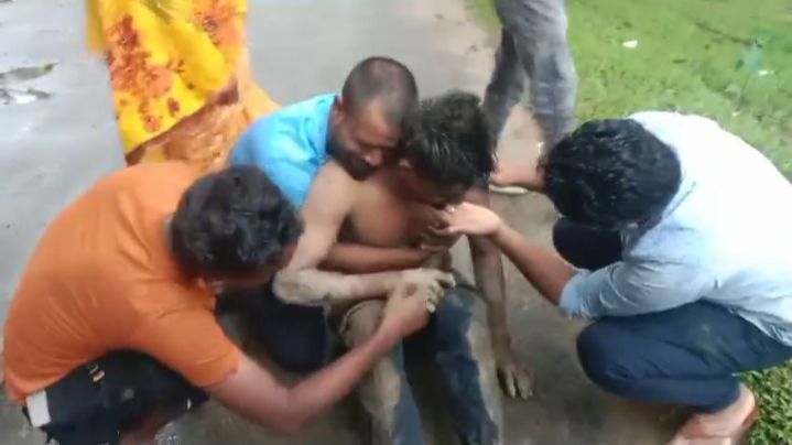 তিনদিন পর হাত-পা-মুখ বাধা অবস্থায় উদ্ধার অপহৃত যুবক, চাঞ্চল্য গুগরাকোণা তিনদিন পর হাত-পা-মুখ বাধা অবস্থায় উদ্ধার অপহৃত যুবক, চাঞ্চল্য গুগরাকোণা