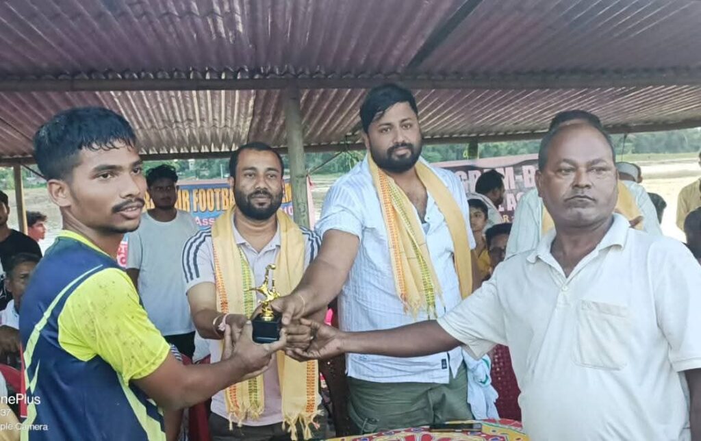 নিয়াইরগ্ৰাম-বাগপুর ফুটবল টুর্নামেন্টে শুরু হল নিয়াইরগ্ৰাম-বাগপুর ফুটবল টুর্নামেন্টে শুরু হল