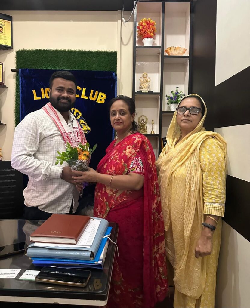 জাতীয় চিকিৎসক দিবস ও জাতীয় সিএ দিবসে সংবর্ধনা শিলচর ভ্যালি ভিউ এর জাতীয় চিকিৎসক দিবস ও জাতীয় সিএ দিবসে সংবর্ধনা শিলচর ভ্যালি ভিউ এর