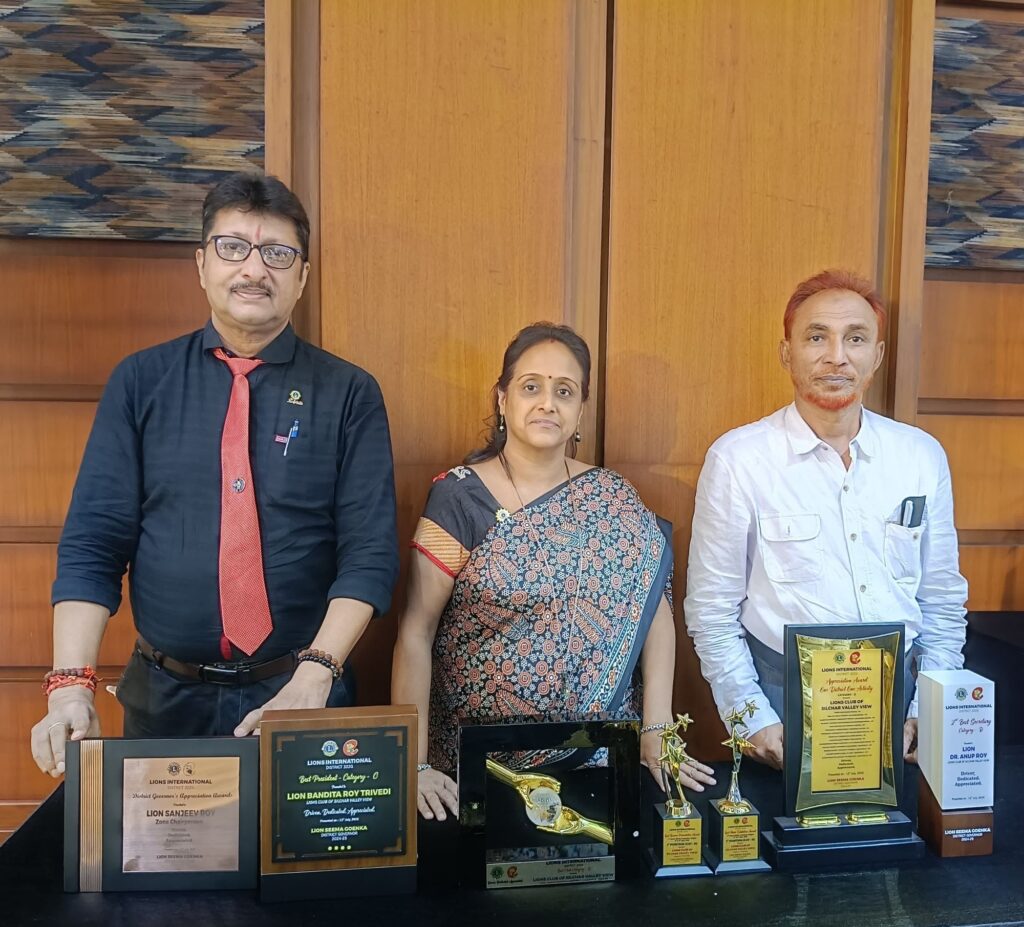 লায়ন্স ডিস্ট্রিক্ট ৩২২জি অ্যাওয়ার্ড অনুষ্ঠানে ২০টি পুরস্কার অর্জন শিলচর ভ্যালি ভিউর লায়ন্স ডিস্ট্রিক্ট ৩২২জি অ্যাওয়ার্ড অনুষ্ঠানে ২০টি পুরস্কার অর্জন শিলচর ভ্যালি ভিউর
