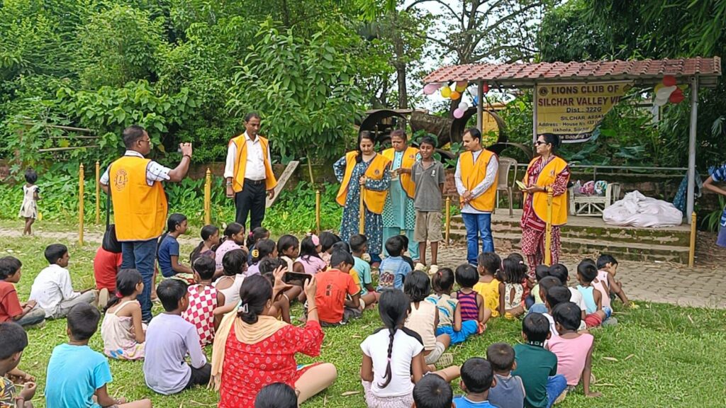 ‘সামার ক্যাম্প’ লায়ন্স ক্লাব অব শিলচর ভ্যালি ভিউর, ব্যাপক সাড়া ‘সামার ক্যাম্প’ লায়ন্স ক্লাব অব শিলচর ভ্যালি ভিউর, ব্যাপক সাড়া