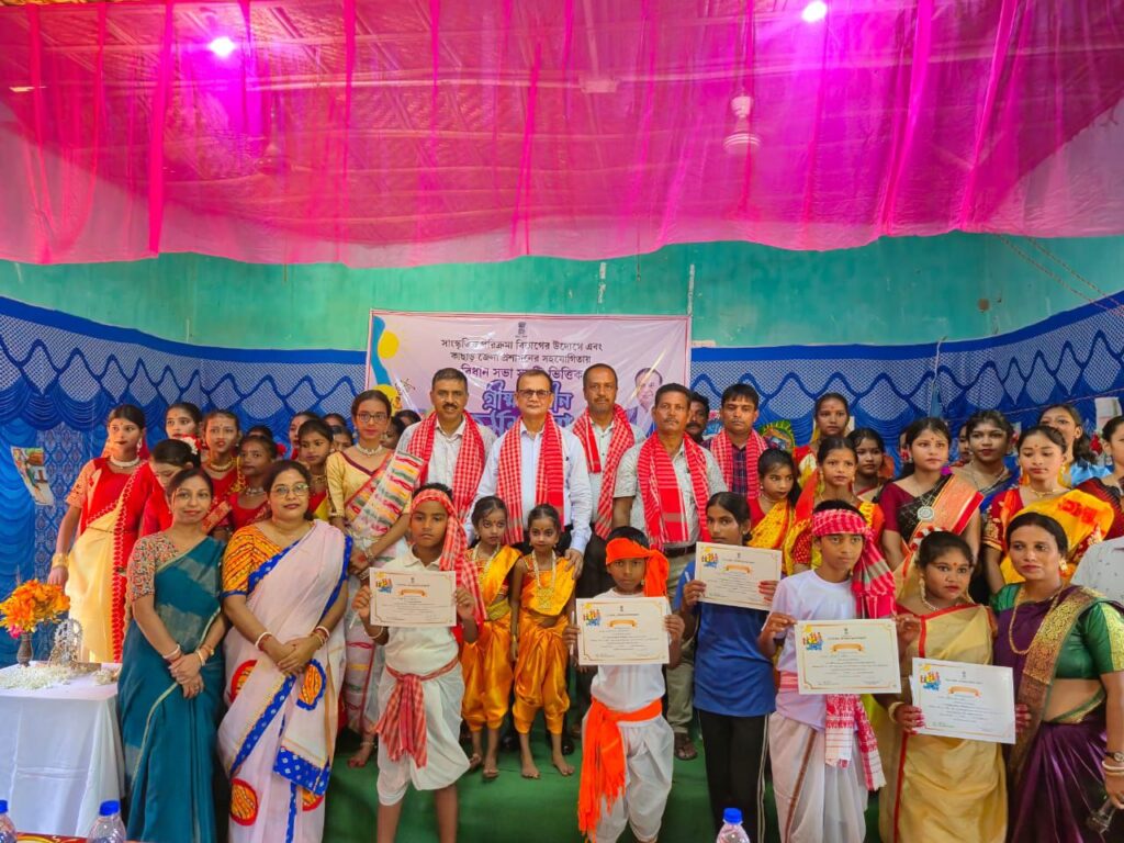সরকার সাংস্কৃতিক ঐতিহ্য সংরক্ষণ ও প্রতিভা বিকাশে প্রতিশ্রুতিবদ্ধ : কৌশিক সরকার সাংস্কৃতিক ঐতিহ্য সংরক্ষণ ও প্রতিভা বিকাশে প্রতিশ্রুতিবদ্ধ : কৌশিক
