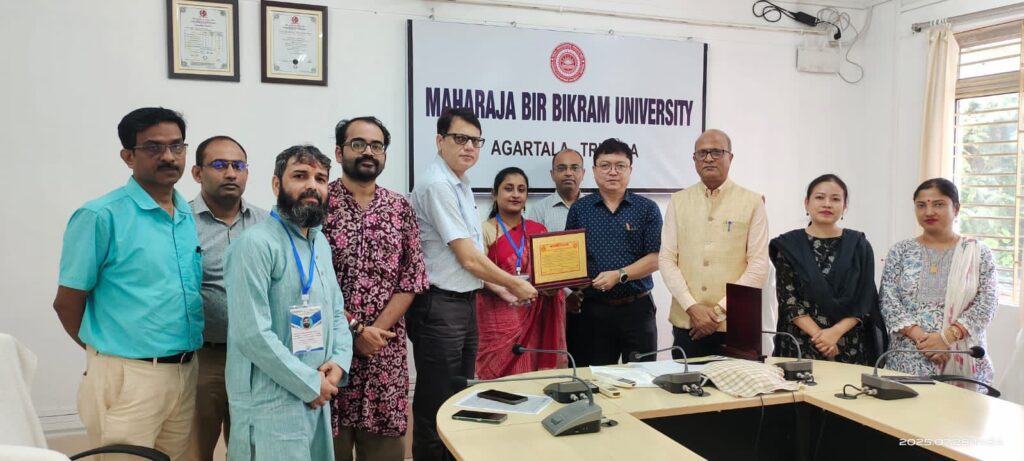 যোগ শিক্ষার প্রসারে ত্রিপুরার এমবিবি ইউনিভার্সিটিতে শিলচরের নিরাময় যোগ শিক্ষা সংস্থান যোগ শিক্ষার প্রসারে ত্রিপুরার এমবিবি ইউনিভার্সিটিতে শিলচরের নিরাময় যোগ শিক্ষা সংস্থান