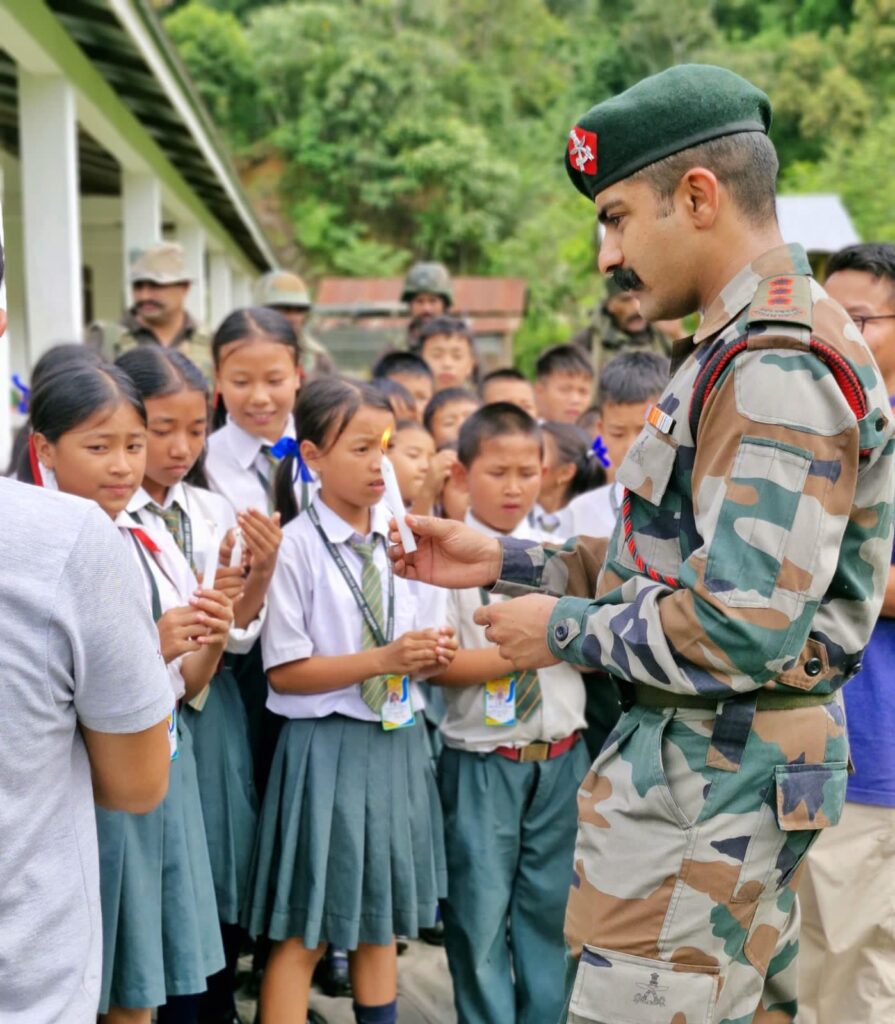 সংগ্রামী হাইপৌ জাদোনাং-এর জন্মবার্ষিকী উদযাপন আসাম রাইফেলসের সংগ্রামী হাইপৌ জাদোনাং-এর জন্মবার্ষিকী উদযাপন আসাম রাইফেলসের