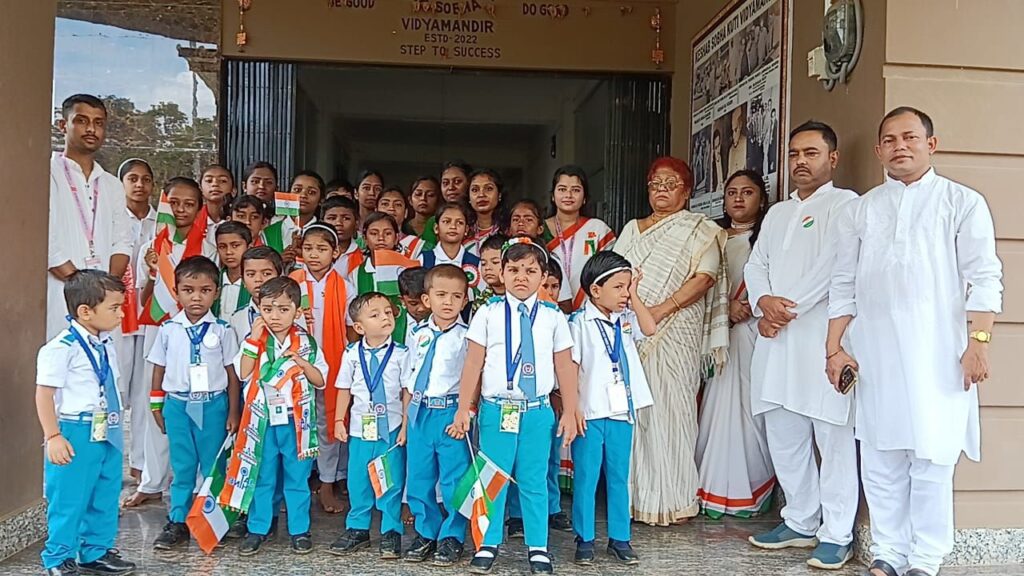 স্বাধীনতা দিবসে বরাকজুড়ে দিনভর নানা কর্মসূচি বিভিন্ন সংগঠনের স্বাধীনতা দিবসে বরাকজুড়ে দিনভর নানা কর্মসূচি বিভিন্ন সংগঠনের