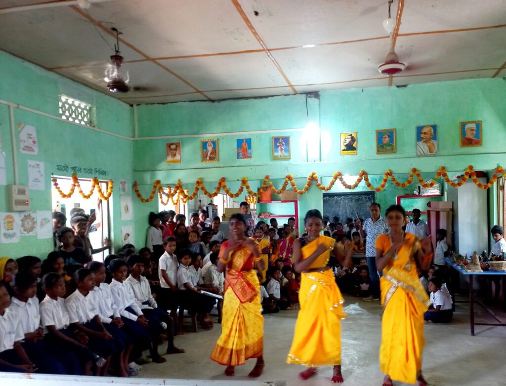 ঋষি অরবিন্দের জন্মবার্ষিকী পালন বাগান এলপি স্কুলে ঋষি অরবিন্দের জন্মবার্ষিকী পালন বাগান এলপি স্কুলে