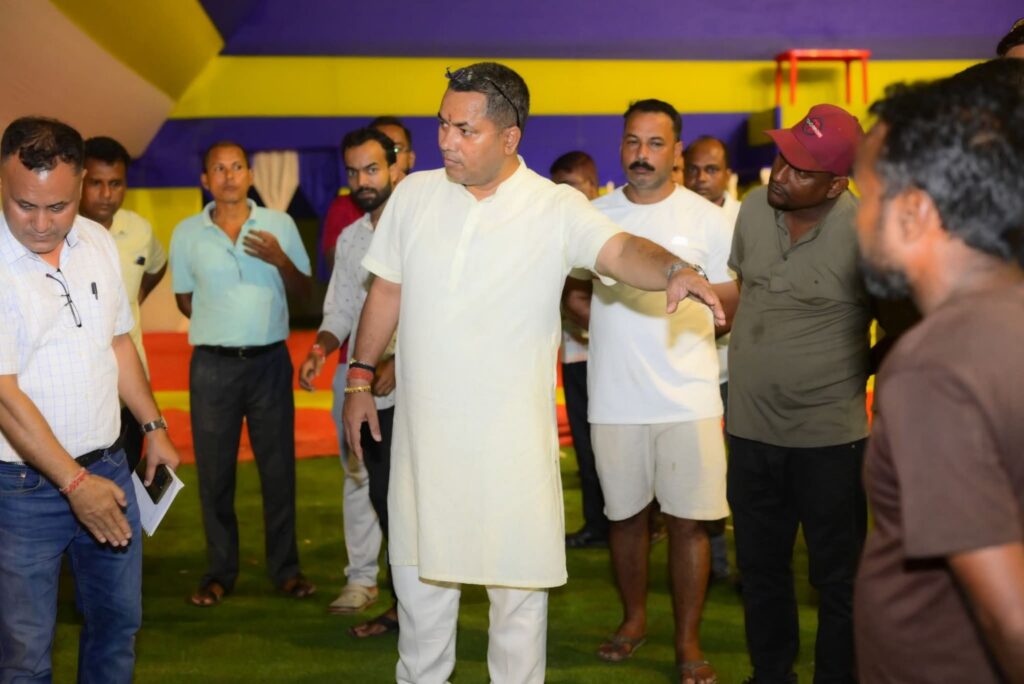 গুয়াহাটি থেকে ফিরে সোজা মুখ্যমন্ত্রীর সভাস্থল মুণ্ডমালা মাঠে মন্ত্রী কৃষ্ণেন্দু, খতিয়ে দেখলেন গুয়াহাটি থেকে ফিরে সোজা মুখ্যমন্ত্রীর সভাস্থল মুণ্ডমালা মাঠে মন্ত্রী কৃষ্ণেন্দু, খতিয়ে দেখলেন