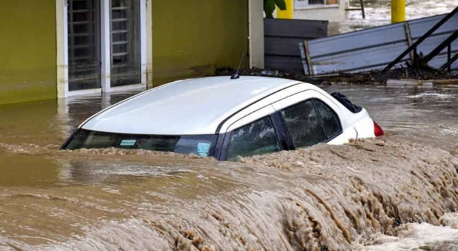 মেঘভাঙা বৃষ্টিপাত এবং হড়পা বানে বিপর্যস্ত উত্তরাখণ্ড, ১৩ জনের মৃত্যু