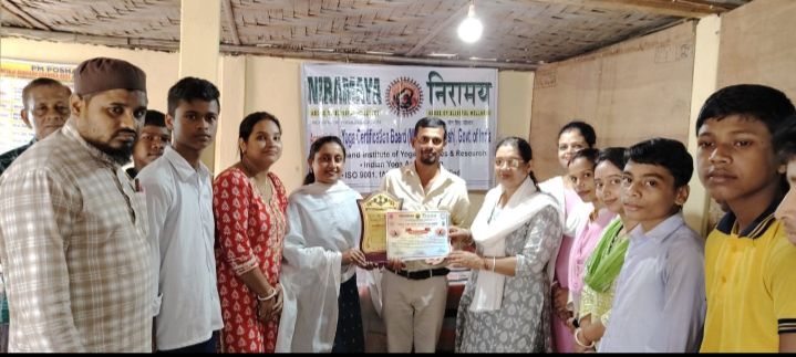 রাজাবাজার নেতাজি সুভাষ চন্দ্র আবাসিক বিদ্যালয়ে যোগ সচেতনতা অনুষ্ঠান নিরাময়ের রাজাবাজার নেতাজি সুভাষ চন্দ্র আবাসিক বিদ্যালয়ে যোগ সচেতনতা অনুষ্ঠান নিরাময়ের