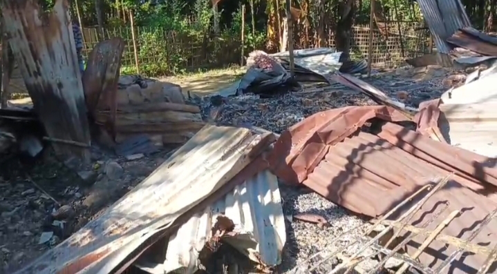 উদারবন্দের দুর্গানগরে বিধবার ঘর পুড়িয়ে দিল দুষ্কৃতীরা