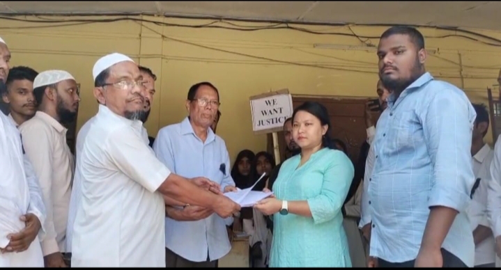 অধ্যাপক কমরুল হককে শ্রদ্ধার সঙ্গে স্মরণ, সিবিআই তদন্তের দাবি অধ্যাপক কমরুল হককে শ্রদ্ধার সঙ্গে স্মরণ, সিবিআই তদন্তের দাবি