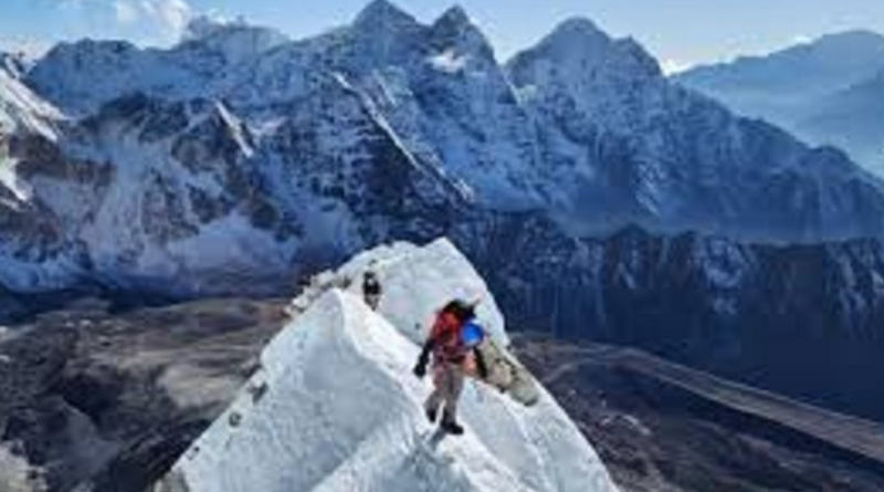 নেপালে পর্বতশৃঙ্গ আরোহনে নিখোঁজ দুই ইতালীয় পর্বতারোহীর নেপালে পর্বতশৃঙ্গ আরোহনে নিখোঁজ দুই ইতালীয় পর্বতারোহীর