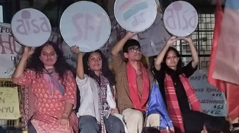 জেএনইউতে বাম ঐক্যের ঐতিহাসিক জয়! চার শীর্ষ পদে এবিভিপিকে হারিয়ে ফের ‘লাল’ ক্যাম্পাস জেএনইউতে বাম ঐক্যের ঐতিহাসিক জয়! চার শীর্ষ পদে এবিভিপিকে হারিয়ে ফের ‘লাল’ ক্যাম্পাস